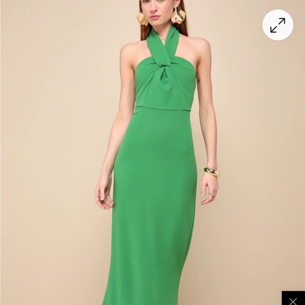 Mesmerizing perfection green halter neck backless maxi dress